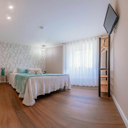 Blue House Ponte De Lima Aparthotel ภายนอก รูปภาพ