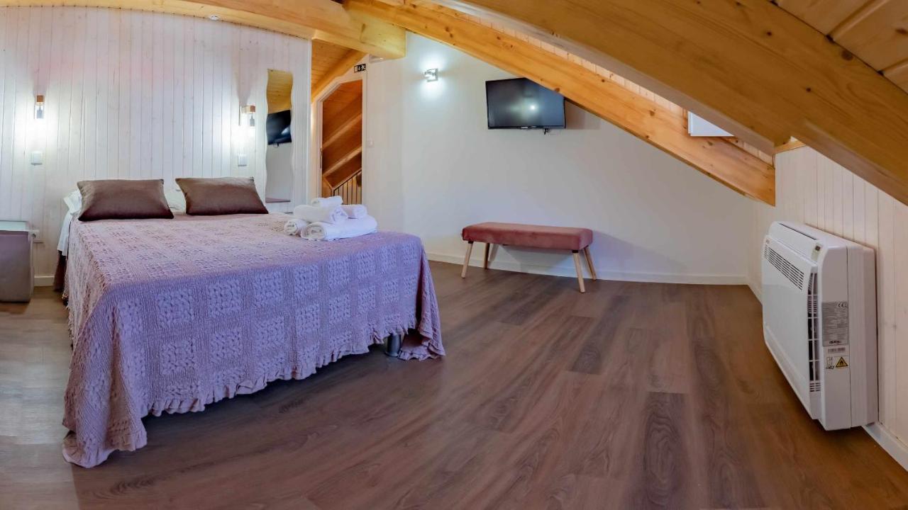 Blue House Ponte De Lima Aparthotel ภายนอก รูปภาพ